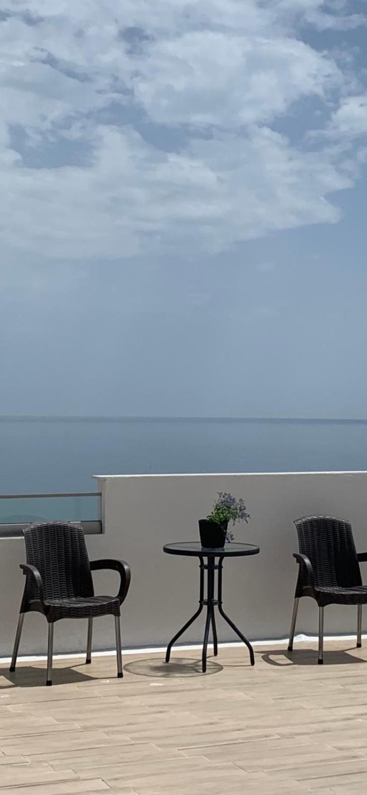 Hotel12 렙토카리아 외부 사진