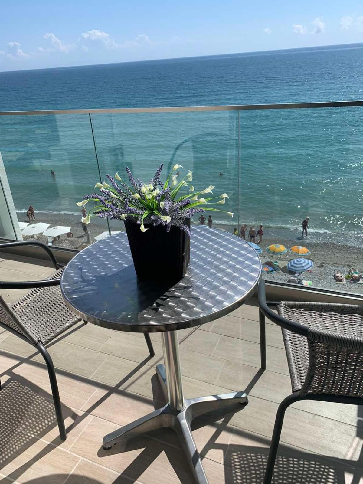 Hotel12 렙토카리아 외부 사진