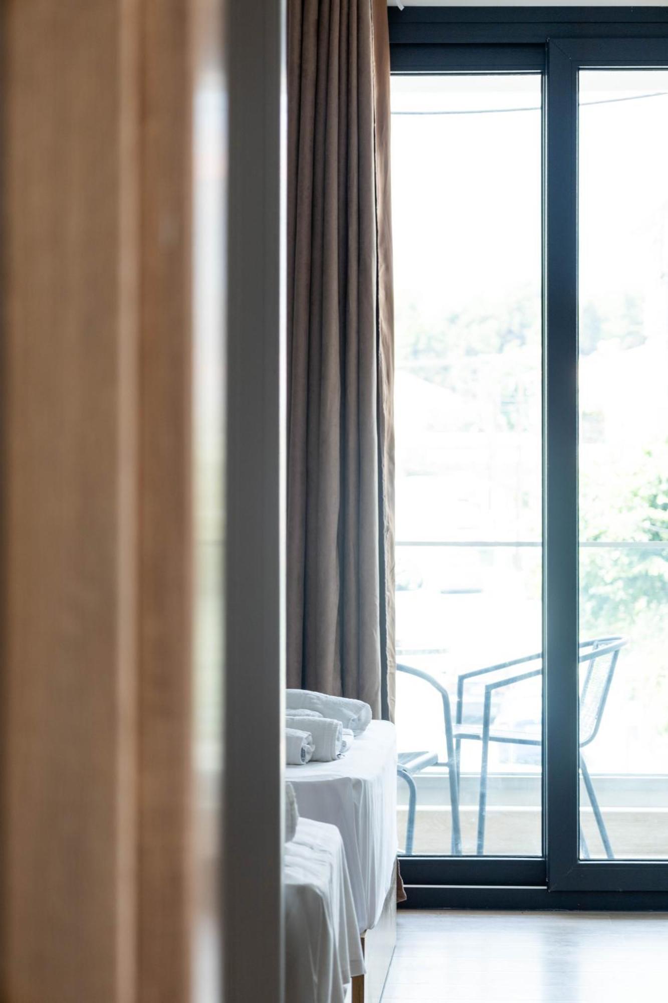 Hotel12 렙토카리아 외부 사진